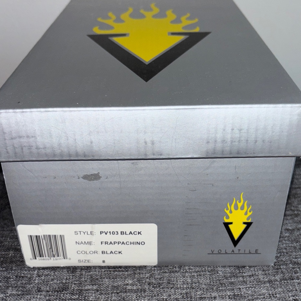 Volatile Black Platform Sandals - Picture 8 of 8